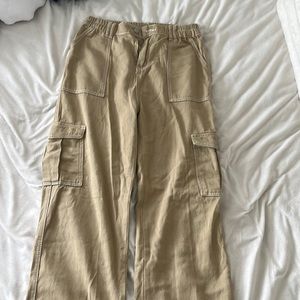 Tan cargos